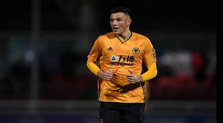 Футболист азербайджанской сборной вышел на первый матч в английском клубе