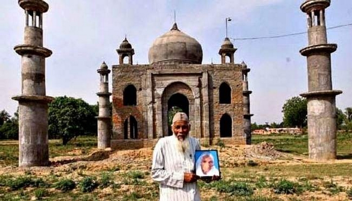 Indian man who built 'Mini Taj Mahal' for wife dies in road accident