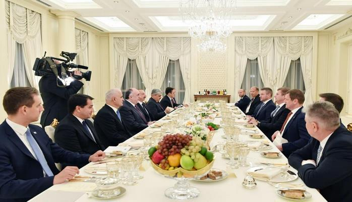 Президент Ильхам Алиев: Азербайджан и Словакия продолжат сотрудничество в политической, экономической, транспортной и других сферах