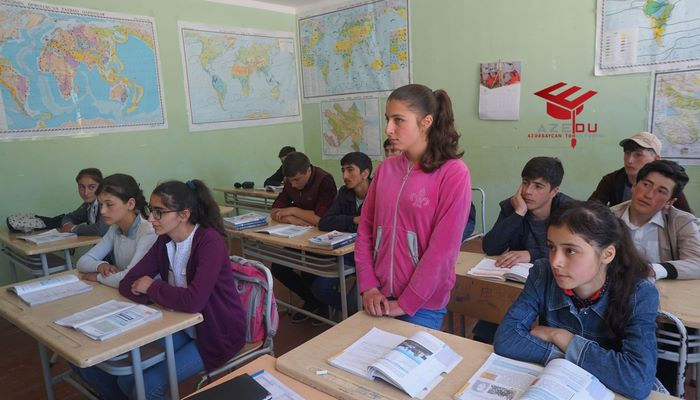 Xüsusi “tunel”dən yararlanan, bulaqdan su gətirən müəllimlər və Nuhun davamçıları -Avropanın ən ucqar məktəbindən reportaj