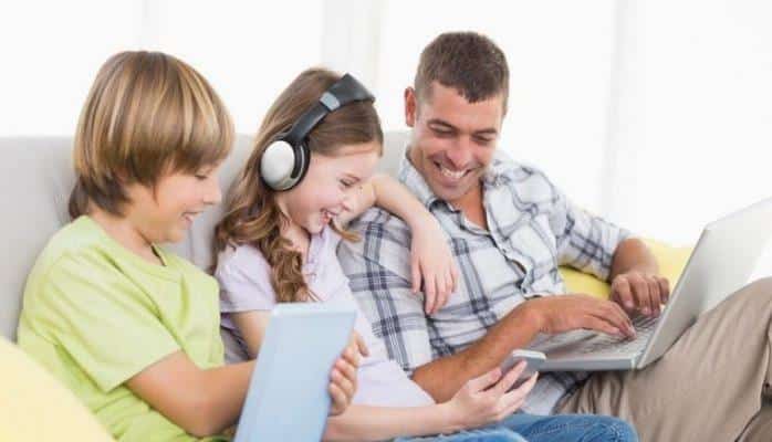 Uşaqlarda internet asılılığını necə tarazlamaq olar?