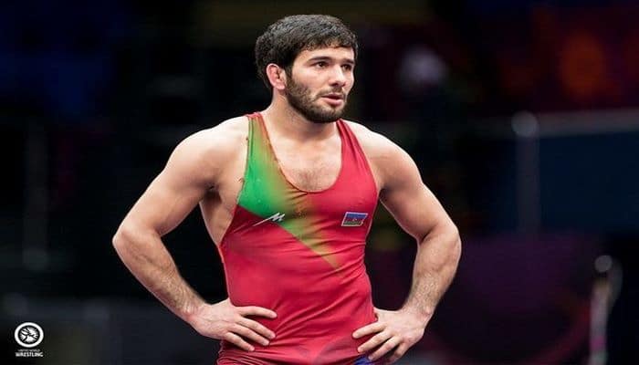Еще один азербайджанский борец одержал победу над армянином на ЧЕ в Риме
