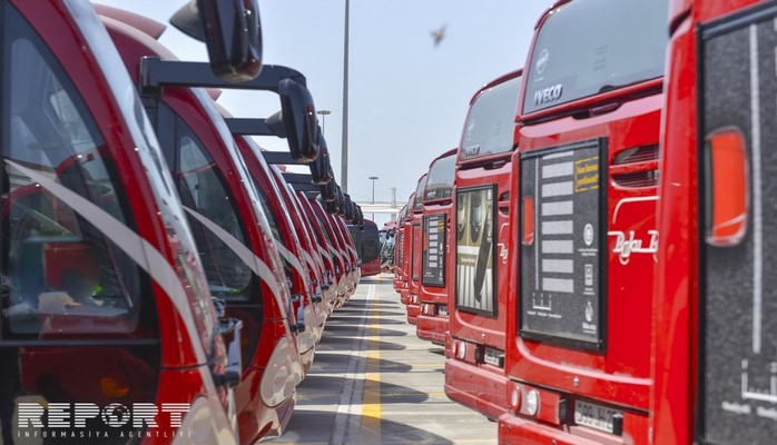 Ввозимые в Азербайджан автобусы вошли в перечень подакцизных товаров