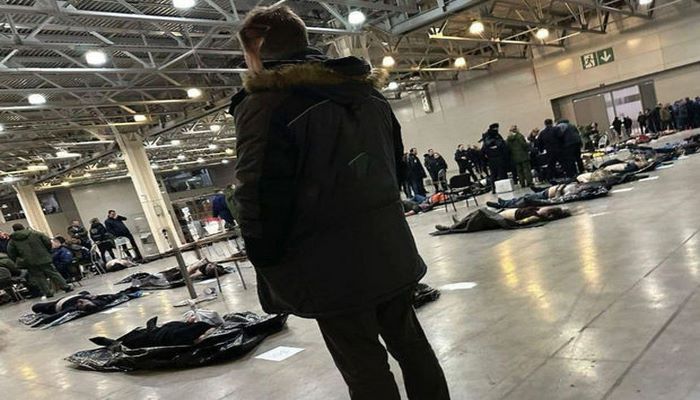 “Crocus City Hall”da DƏHŞƏT: Ayaqyoludan 28 meyit tapıldı, analar uşaqlarını qucaqlayıb ölüblər