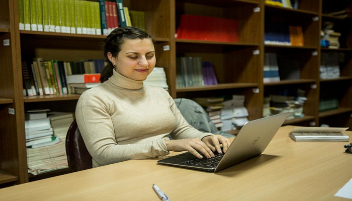 Gözdən əlil qız Gürcüstan gənclərini BMT-də təmsil edəcək