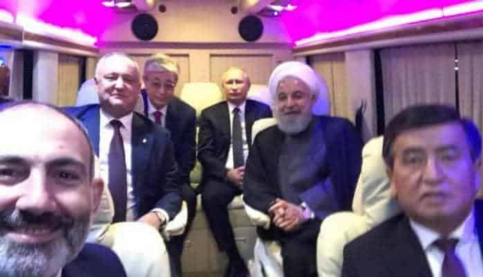 Paşinyan, Putin və Ruhani avtobusda selfi çəkdirdi: "Bu qısa müddətdə..."