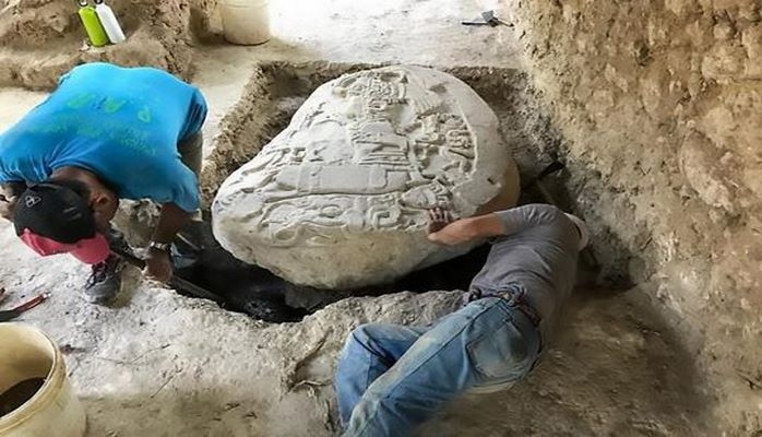 В Гватемале обнаружили древний алтарь майя