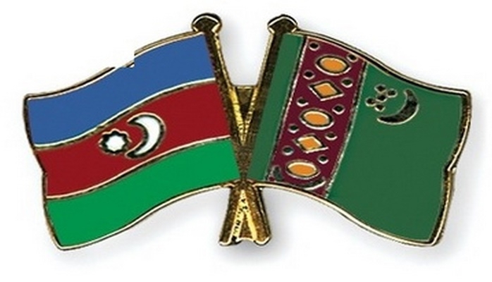 Баку обсудил с Ашхабадом расширение транспортного сотрудничества