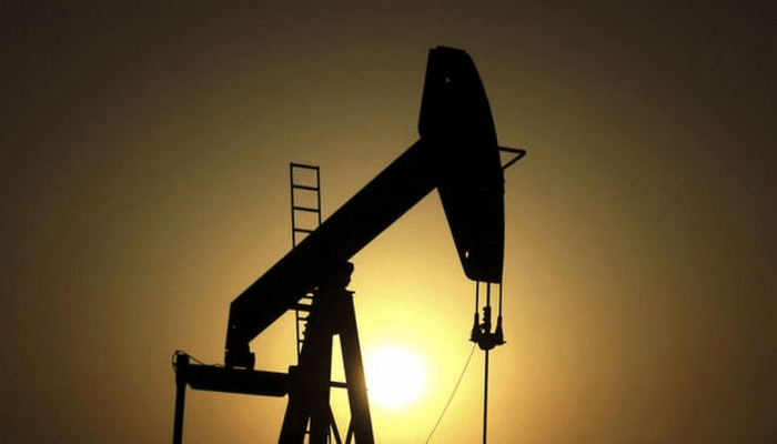Beynəlxalq ekspertlər: Neft hasilatının azaldılması təkcə qiymətlərin indiki səviyyədə qalmasını təmin edə bilər