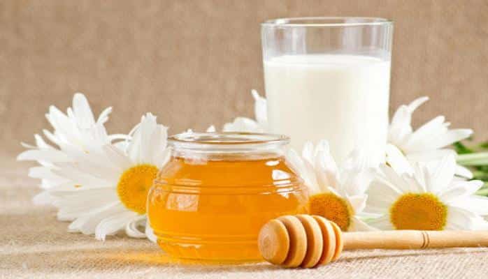 Почему нельзя пить молоко с медом при простуде