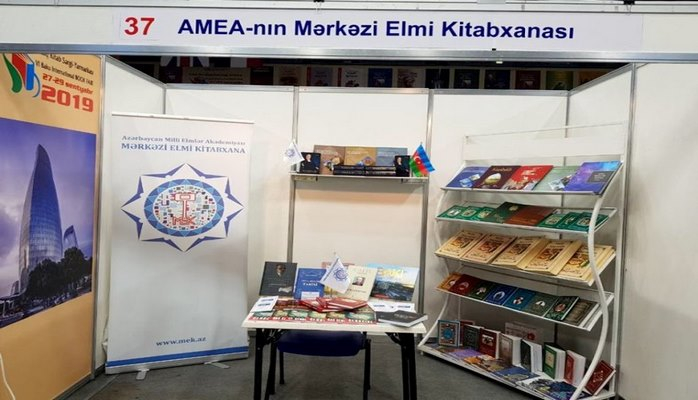MEK VI Bakı Beynəlxalq Kitab Sərgi-Yarmarkasında iştirak edir