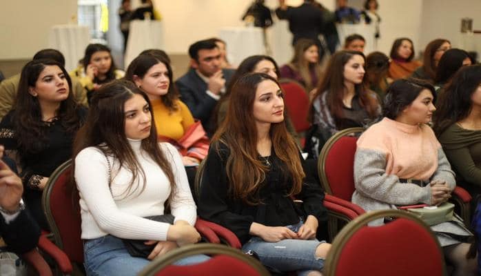 Sahibkarlar “Mən bunu bilsəydim” deyərək öz təcrübələrini bölüşüb