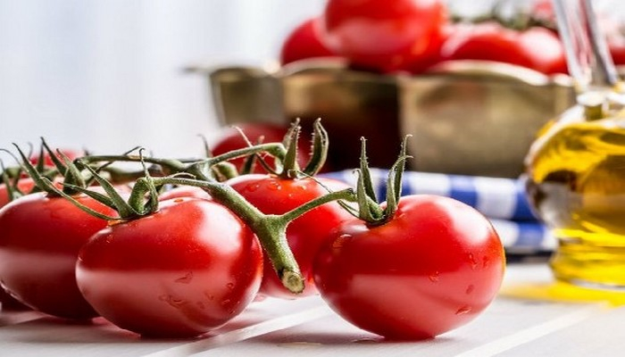 Диетолог Макиенко рассказала, кому нельзя есть помидоры