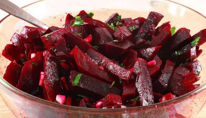 Пять рецептов салатов из свеклы