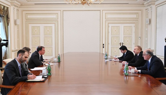 Президент Ильхам Алиев принял советника заместителя Госсекретаря США по энергетической дипломатии