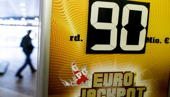 Udulmuş cek-pot məbləği bir alman və bir polyak arasında bölüşdürüləcək