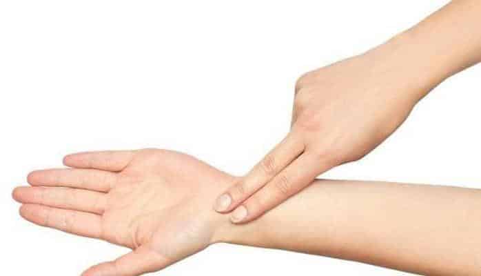 Ürəyinizin döyüntü sayı hansı xəstəliklərdən xəbər verir?