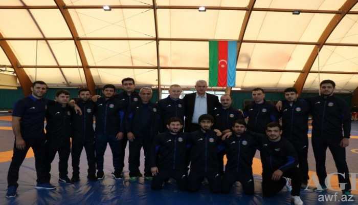 Сборная Азербайджана по греко-римской борьбе стала второй в Европе