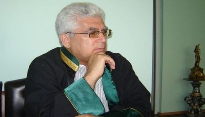 "Direktorlar bəzən özlərini məktəbin ağası kimi aparırlar" - Hüquqşünas