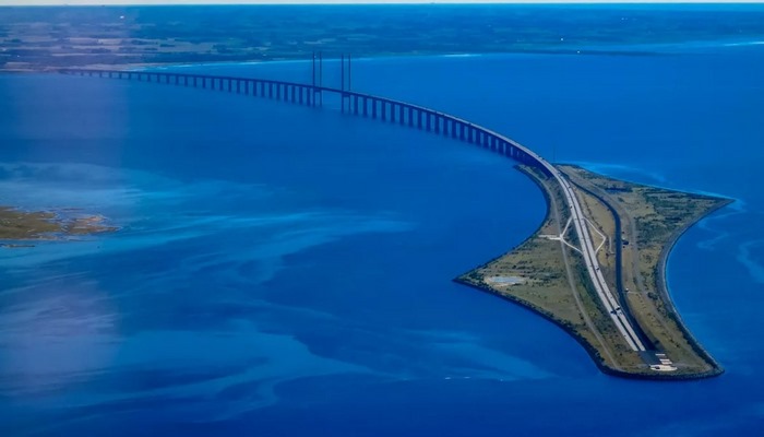 Dünyanın ən möhtəşəm avtomobil körpüləri