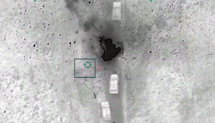 Düşmənin hərbi kolonları məhv edilib - VİDEO