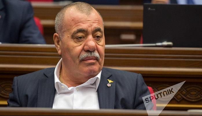 Aprel savaşında əsgərləri məhv edilən cani azad edilir