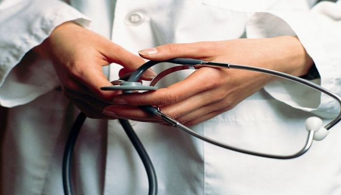 Azərbaycanda daha bir həkim koronavirusdan öldü - RƏSMİ