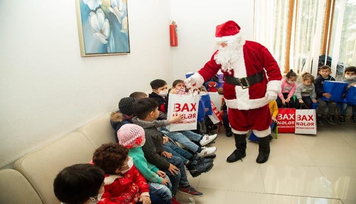 Bakcell və “ASAN Məktub” leykemiyadan əziyyət çəkən uşaqlar üçün bayram şənliyi təşkil edib
