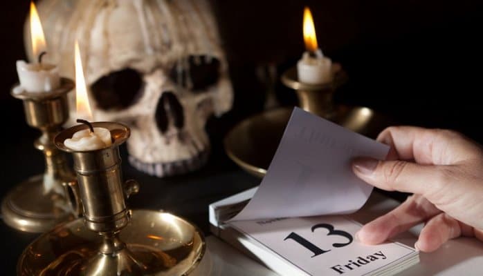 13 rəqəmindən qorxanlar – Triskadefobiyadan necə qurtulmalı?