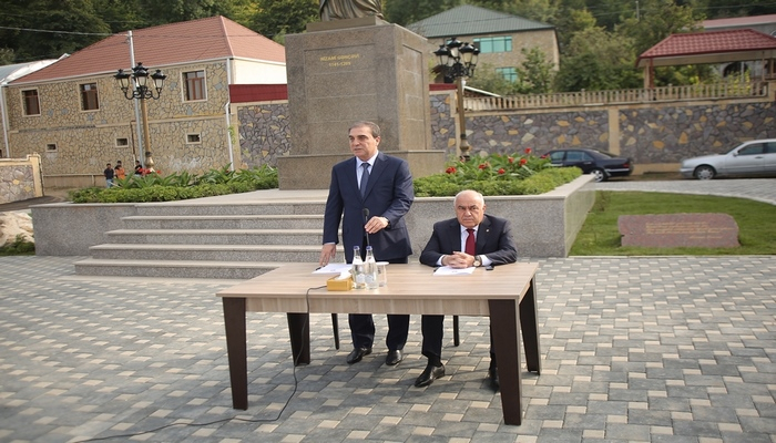 Niyazi Bayramov Hacıkənd qəsəbəsində növbəti dəfə səyyar qəbul keçirib