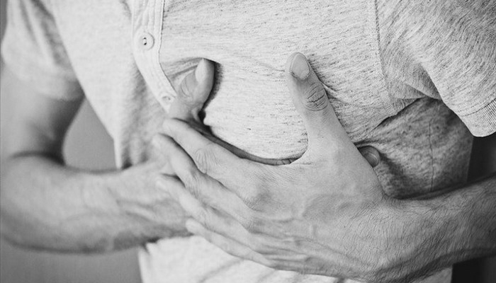 Normalleşme sürecinde kalp hastaları dikkatli olmalı Kaynak: Normalleşme sürecinde kalp hastaları dikkatli olmalı
