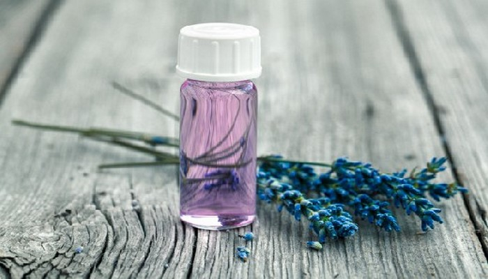 ЛУЧШЕ ЛЕКАРСТВ: ЧЕМ ЗДОРОВЬЮ ПОМОГУТ ЭФИРНЫЕ МАСЛА