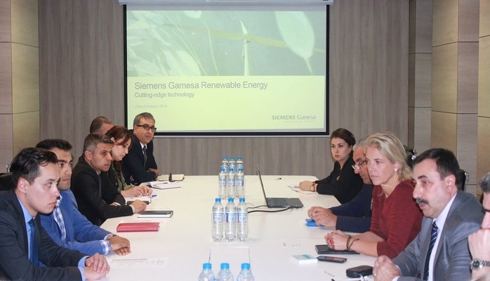Cəmil Məlikov: “2030-cu ilə bərpa olunan enerji mənbələrinin inkişafına qoyuluş gücünün 3461 MVt-a çatdırılması planlaşdırılır”