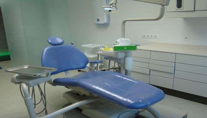 В Азербайджане стоматологические кабинеты открывают не только врачи