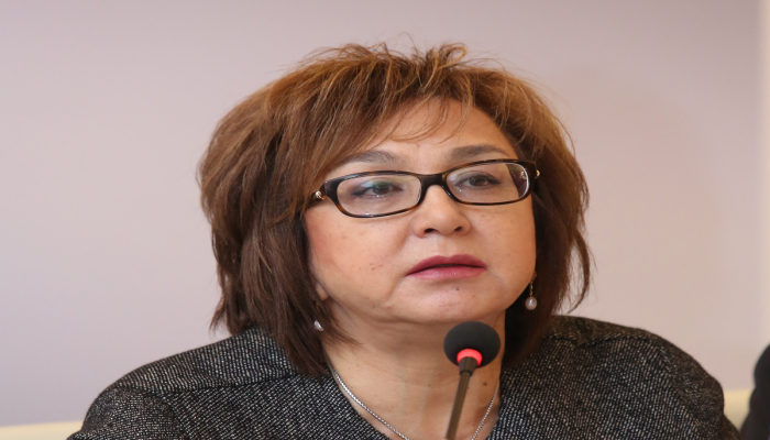 Малейка Аббасзаде: Лица с высокой температурой  на экзамен допускаться не будут