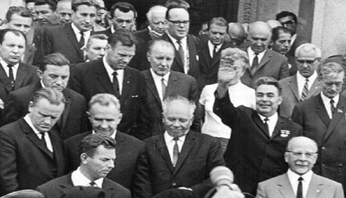 Brejnevin Kreml intriqaları – o, ən güclü rəqibini ən sadiq adamına çevirməyi bacarıb