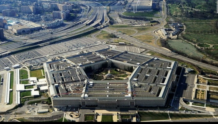 ABŞ məhkəməsi Microsoft-un Pentagonla 10 milyard dollarlıq müqaviləsini təxirə salıb
