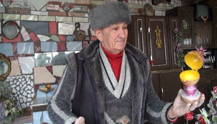 Tullantı məhsullarına ikinci həyat verən salyanlı sənətkar