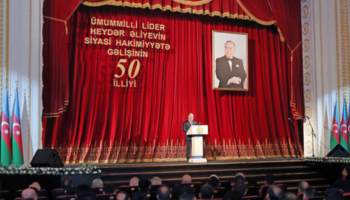 В Культурном центре СГБ состоялось мероприятие, посвященное 50-летию прихода к власти общенационального лидера Гейдара Алиева (ФОТО)