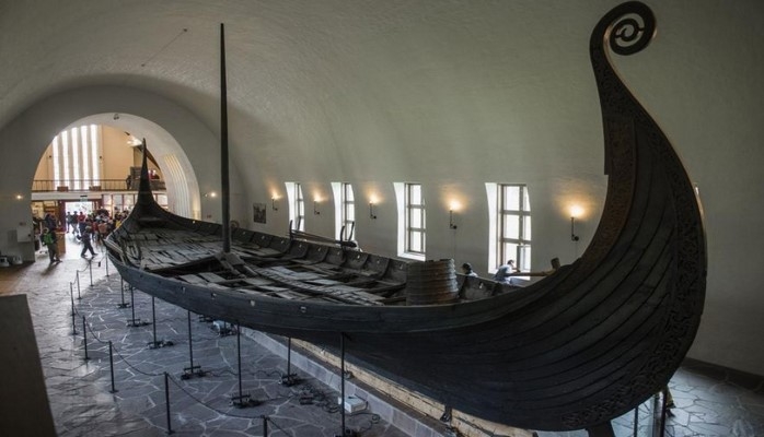 В Норвегии найден тысячелетний корабль викингов, погребенный под землей
