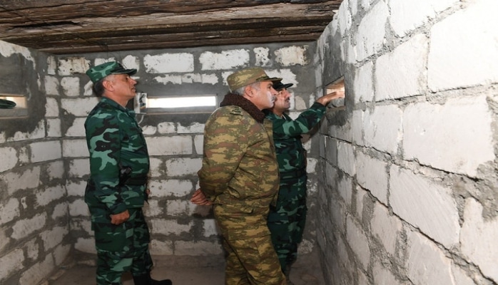 Эльчин Гулиев и Ханлар Велиев посетили воинские части на госгранице с Арменией