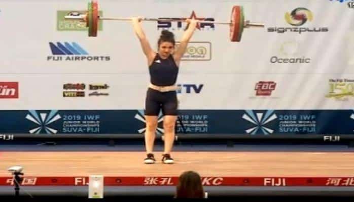 Səbinə Əzimova dünya birinciliyində qüvvəsini sınayıb