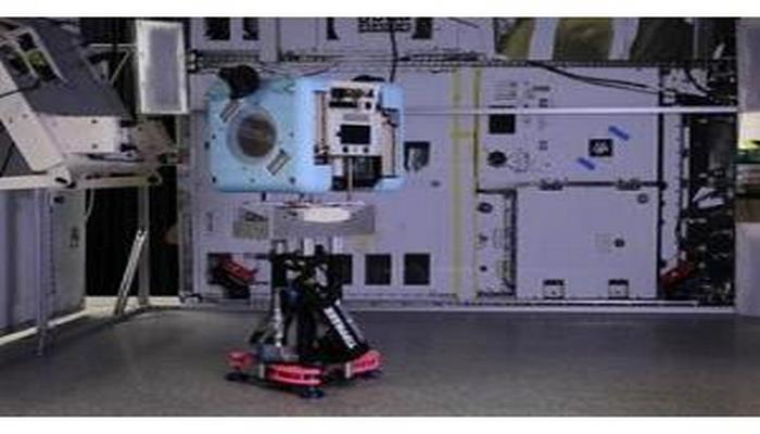 Beynəlxalq Kosmik Stansiyada uçan robotların sınağı keçirilib