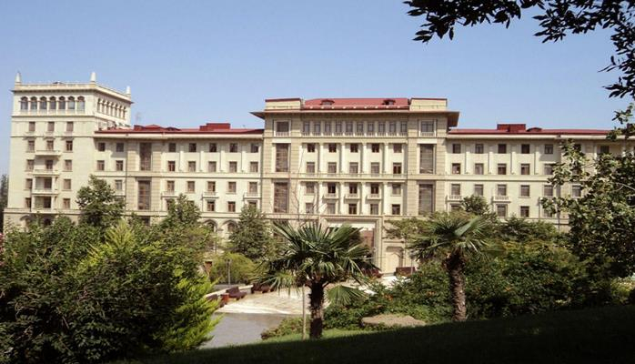 Минимум 40 процентов доходов вузов будет направляться на соцзащиту учителей