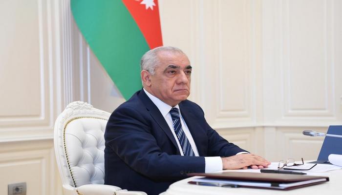 Əli Əsədov Prezident İlham Əliyevə hesabat verib