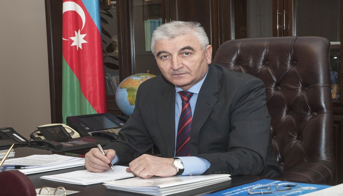 Əlilliyi olan şəxslərin səsverməsi üçün panduslar quraşdırılır