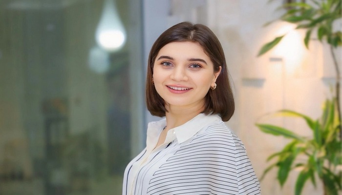 Elnarə Baxış vəzifəsindən ayrıldı