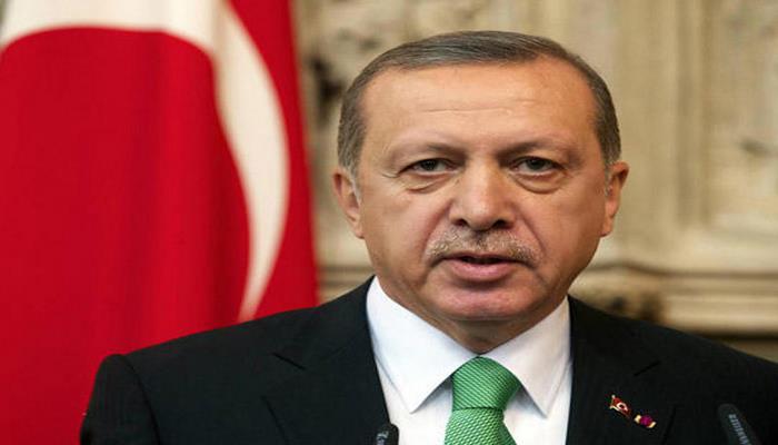 Ərdoğan: “BƏƏ-dəki səfirimiz geri çağırıla bilər”