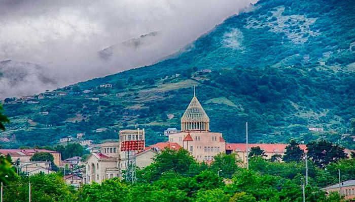 “Ermənilərin Xankəndinə giriş-çıxışına Azərbaycan məmurları nəzarət edəcək”