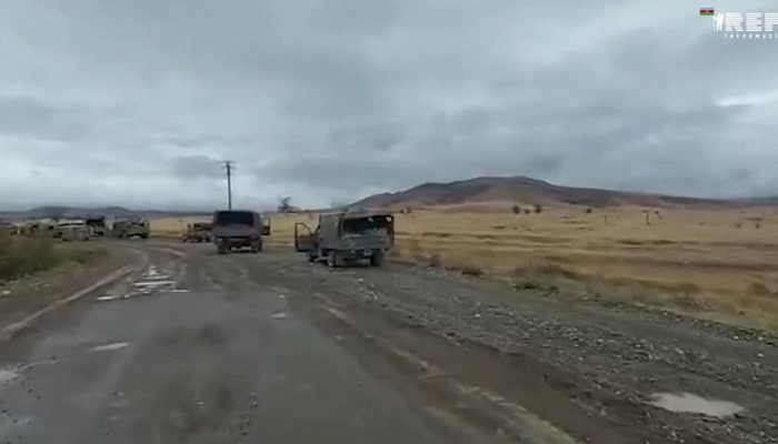 Ermənistan hərbçiləri bir kolon hərbi texnika və avtomobilləri qoyub qaçdı